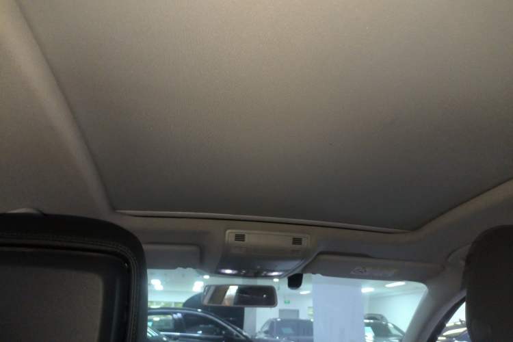 Used Volkswagen Magotan 2019 330TSI DSG Leading Model China VI Standard