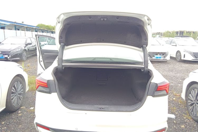 Used Nissan Teana 2022 2.0L XL-TLS Enjoyment Edition
