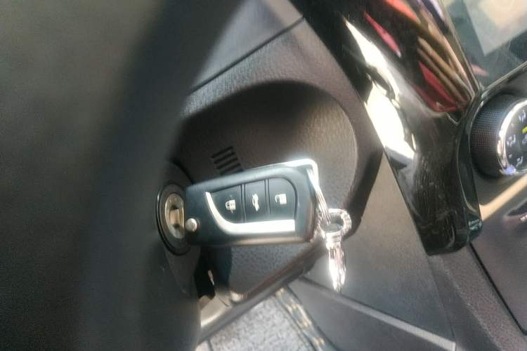 Used Toyota Corolla 2017 Revised Version 1.2T S-CVT GL-i
