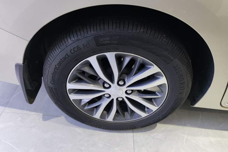 Used Buick GL8 2023 ES Lu Zun Comfort Model
