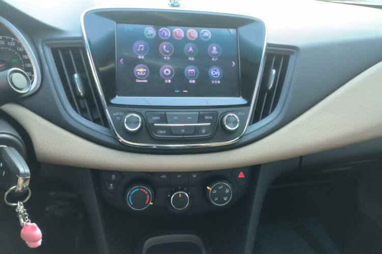 Used Chevrolet Monza 2020 320 Automatic Enjoyment Edition
