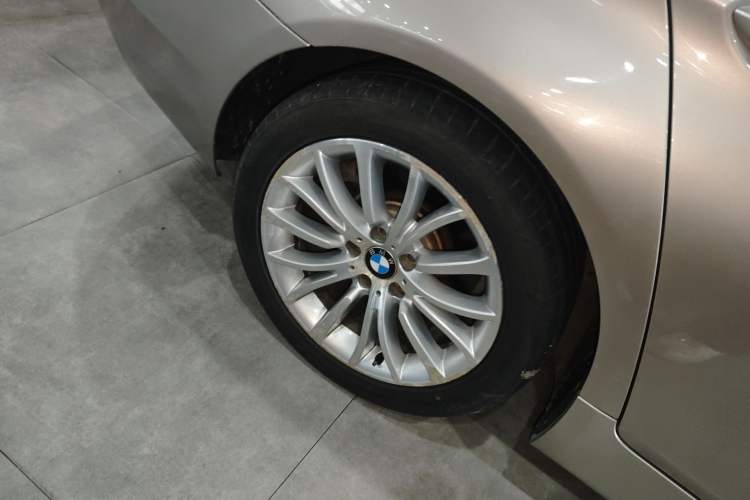 Used BMW 5 Series 2014 525Li Luxury Design Package