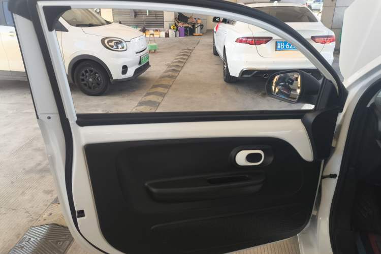 Used Roewe Clever 2021 302km Excellence Edition
