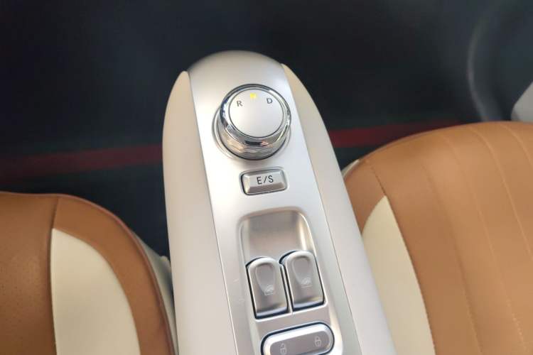 Used  Lumin 2025 205 km Xiangqin Version