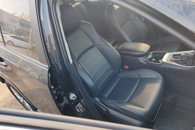 Used Toyota Wildlander 2020 2.0L CVT Two-Wheel Drive Luxury Edition
