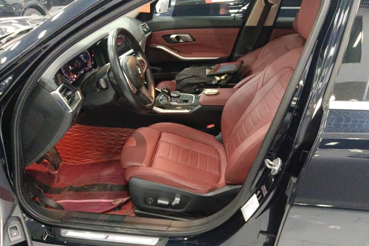 Used BMW 3 Series 2021 Restyled 325Li M Sport Package
