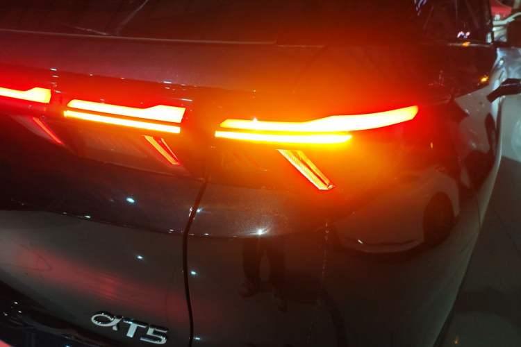 Used ARCFOX Alpha T5 2025 520 PRO
