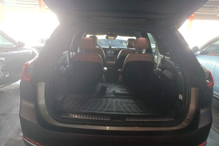 Used Nio ES8 2020 415 km Range 6-Seater Version
