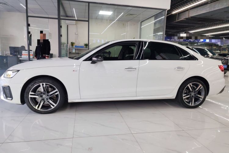 Used Audi A4L 2020 40 TFSI quattro Luxury Dynamic Model
