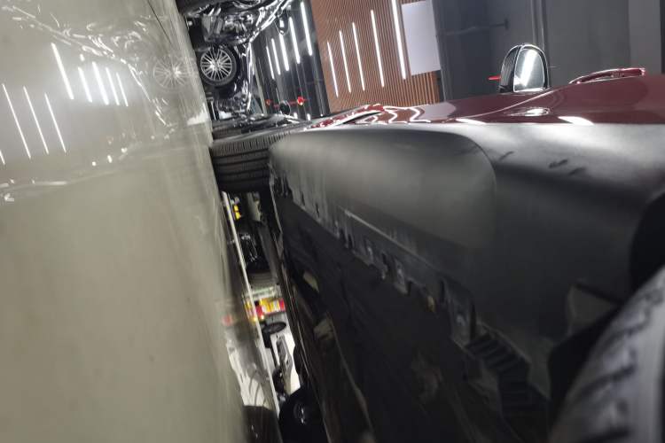 Used BMW X6 2018 xDrive28i
