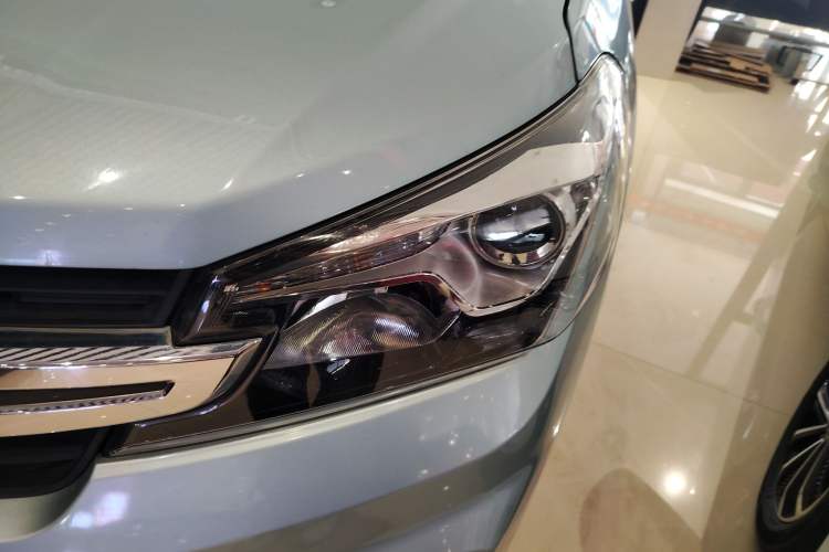 Used Dongfeng Fengon S560 2018 1.8L CVT Urban Model 5 Seats