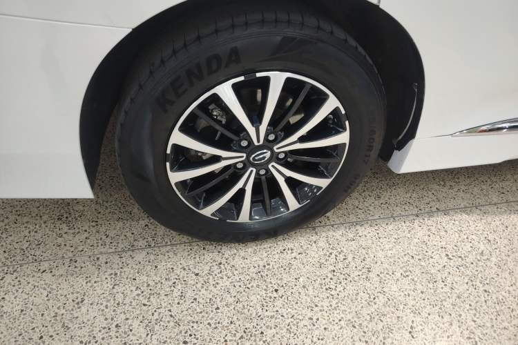 Used GAC Trumpchi M8 2023 Lingxiu Series 390T Deluxe Edition
