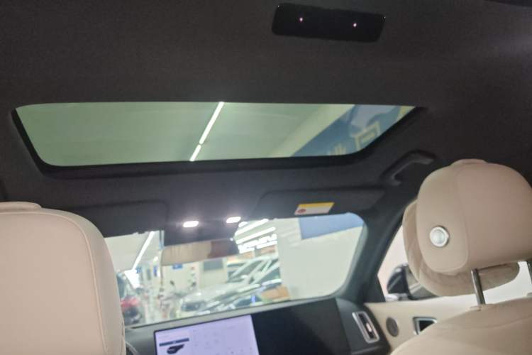 Used Li Auto L8 2023 Pro Model