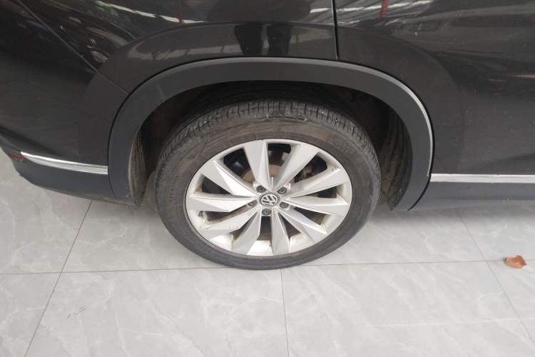 Used Volkswagen Tayron 2020 380TSI Four-Wheel Drive Luxury Connect Pro Edition
