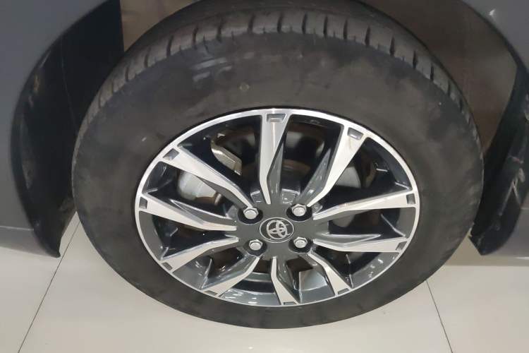 Used Toyota YARiS L Zhi Xian 2022 X-Trail 1.5L CVT Luxury PLUS Edition