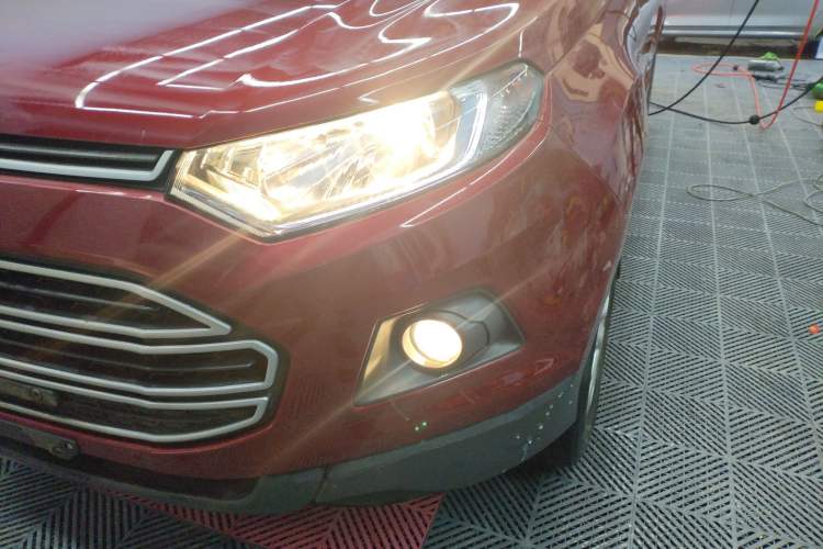 Used Ford EcoSport 2013 1.5L Automatic Fashion Model