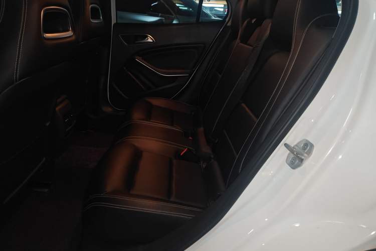 Used Mercedes-Benz GLA 2016 GLA 200 Fashion Model
