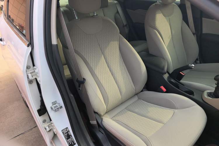 Used Buick GT 2017 15N Manual Entry-Level Trim
