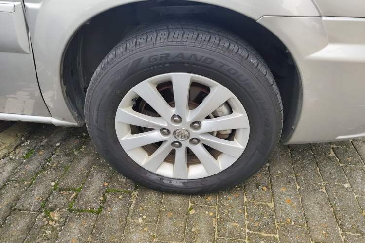 Used Buick GL8 2014 2.4L Classic Edition
