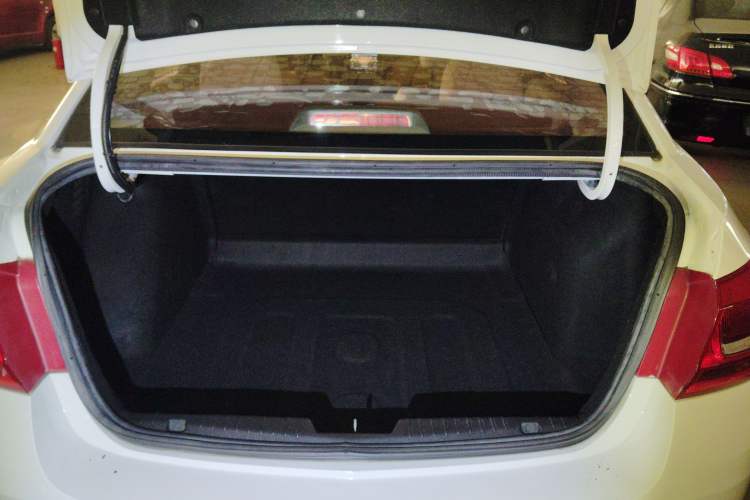 Used Chevrolet Cruze 2015 1.5L Classic SL MT
