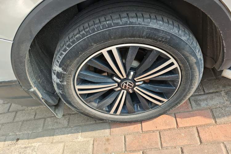 Used Volkswagen Tiguan L 2021 330TSI Automatic Two-Wheel Drive Comfort Edition