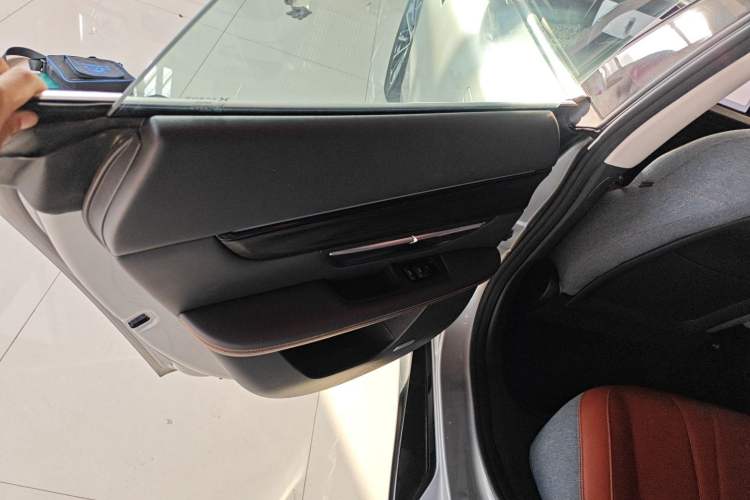 Used XPeng P7 2022 480 Standard Range Smart Drive Edition
