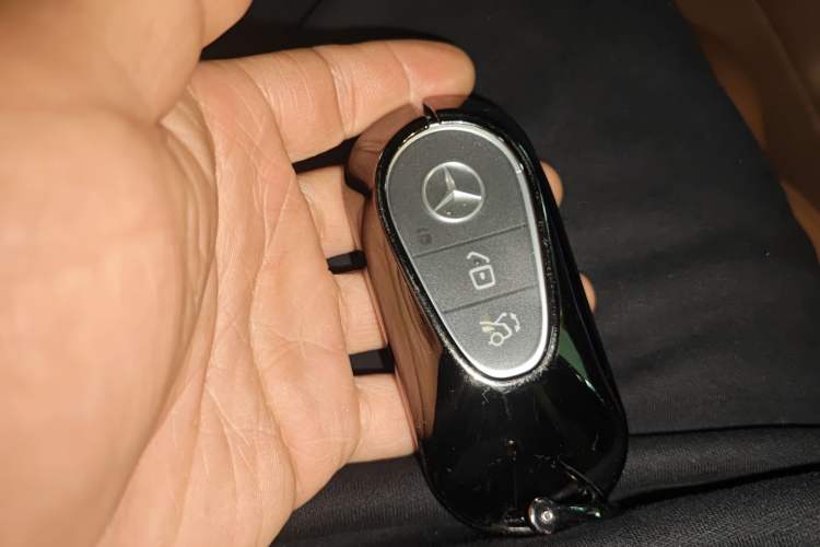 Used Mercedes-Benz E-Class 2025 Facelift E 300 L Luxury Edition
