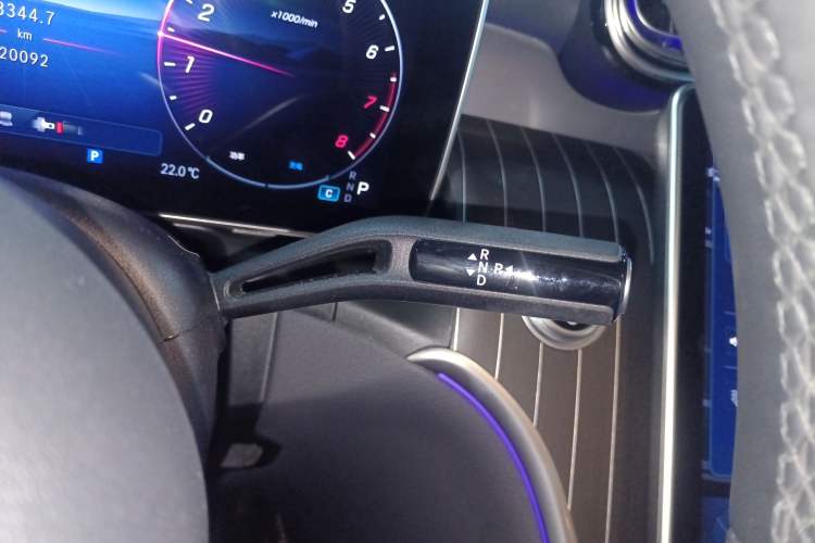 Used Mercedes-Benz GLC 2024 Refreshed GLC 300 L 4MATIC Dynamic Version 5 Seats
