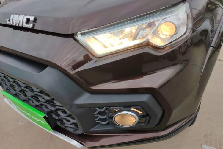 Used JMC Yuhu 7 2020 2.0T Diesel Manual Two-Wheel Drive Comfort Edition Long Wheelbase China VI Emission Standard JX4D20A6L
