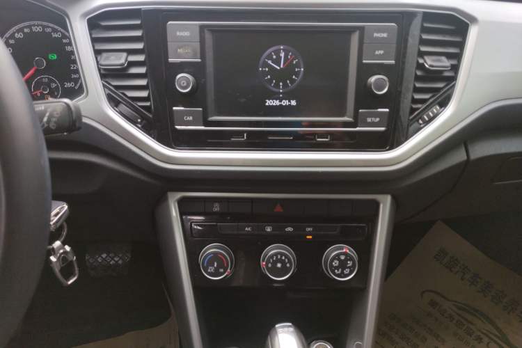 Used Volkswagen T-ROC 2019 230TSI DSG Two-Wheel-Drive Advanced Version China VI Standard