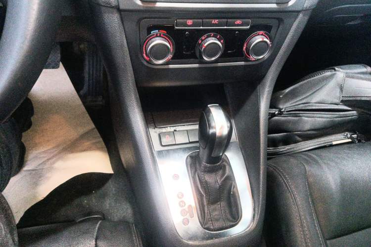 Used Volkswagen Golf 2012 1.6L Automatic Comfort Model