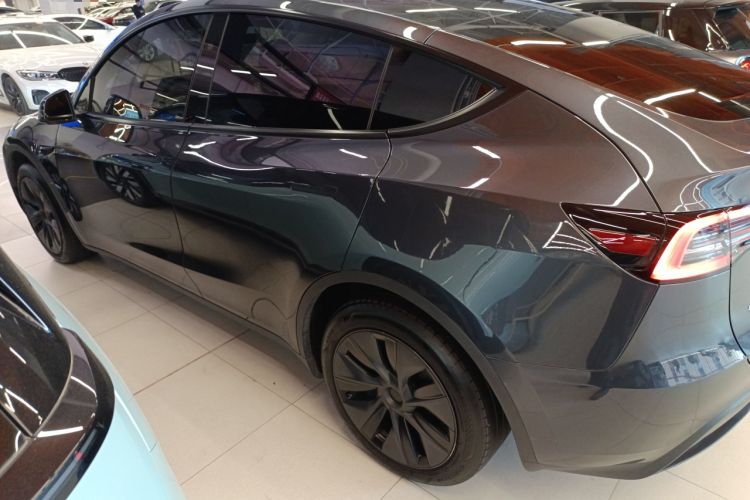 Used Tesla Model Y 2024 Rear-Wheel-Drive Version