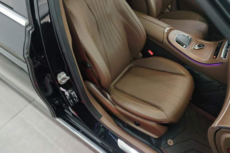 Used Mercedes-Benz E-Class 2021 Facelift E 300 L Stylish Edition