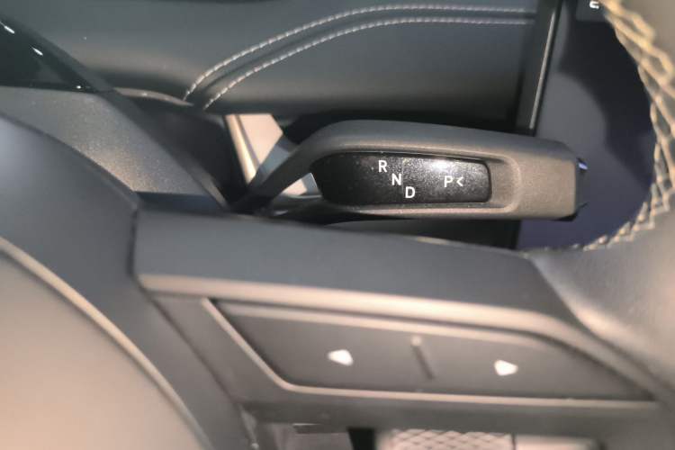 Used  SU7 2024 Rear-Drive Long-Range Intelligent Driving Version
