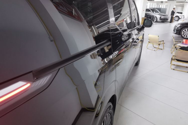 Used Zeekr 009 2022 WE Edition