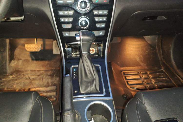 Used Haval H2 2016 Red Label 1.5T Automatic Two-Wheel Drive Elite Model