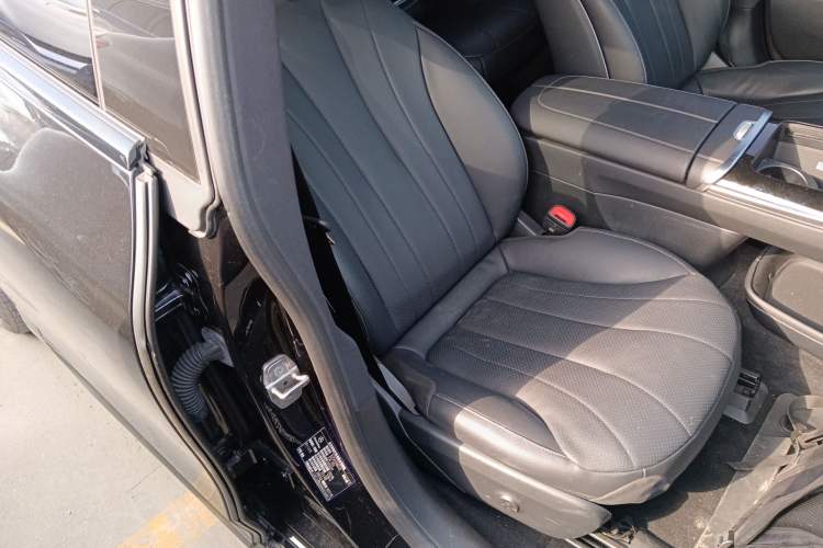 Used Mercedes-Benz EQE 2022 350 First Edition Special Version
