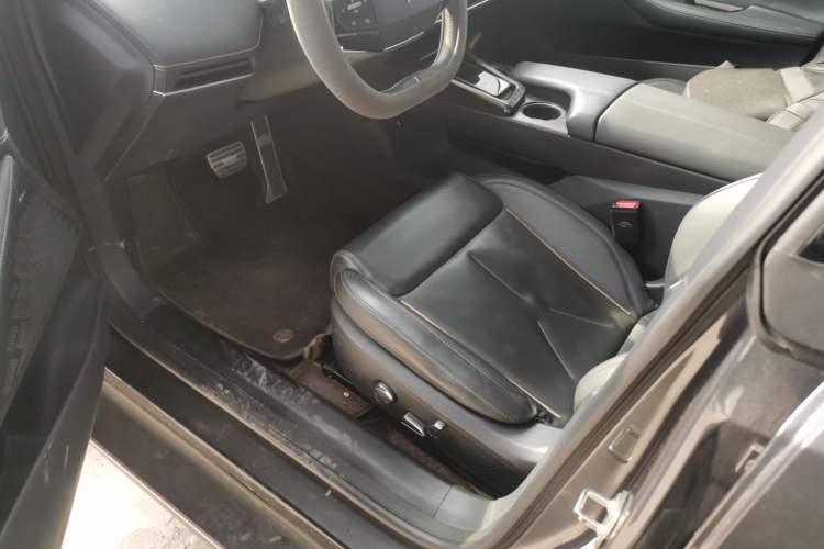 Used  SL03 2022 515 Pure Electric Version