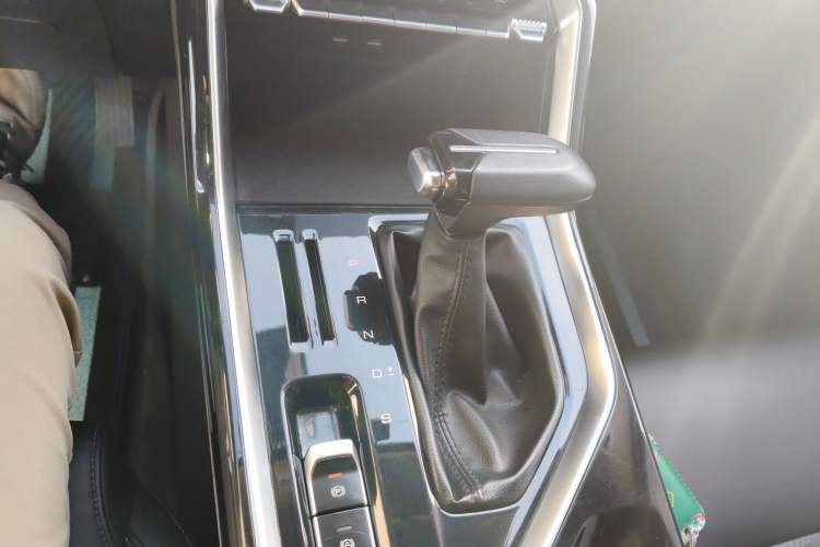 Used Wuling Asta 2021 1.5T CVT Starlight Edition
