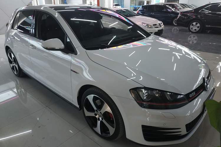 Used Volkswagen Golf GTI 2016 2.0 TSI GTI
