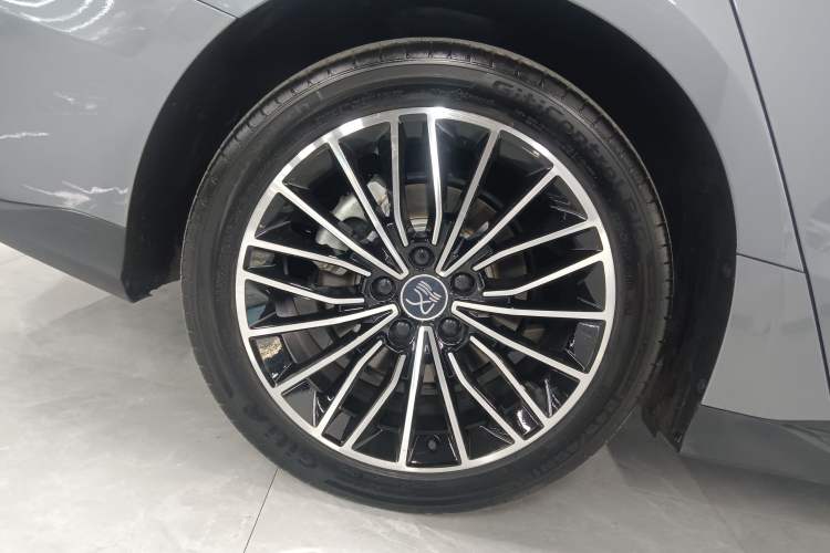 Used BYD Han 2023 EV Champion Edition 506KM Front-Wheel-Drive Premium Model
