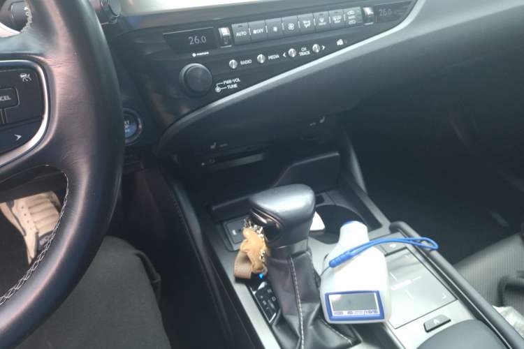 Used Lexus ES 2018 200 Excellence Edition China V Standard
