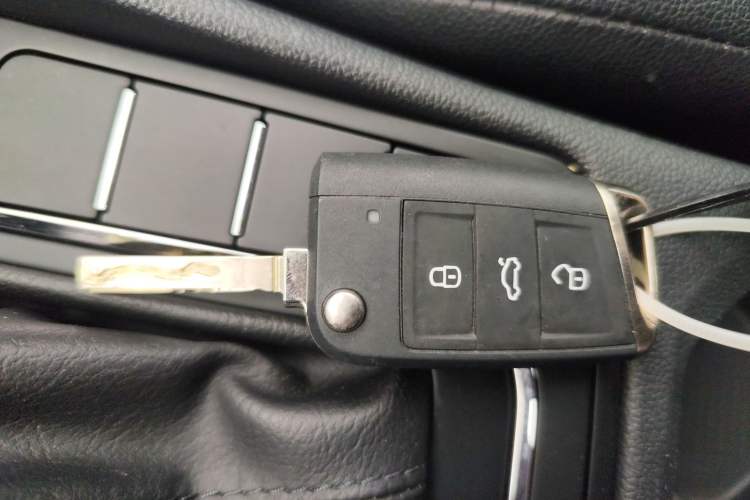 Used Volkswagen Bora 2021 1.5L Automatic Fashionable Smart Connectivity Version