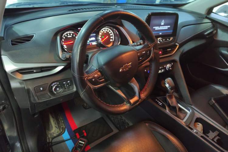 Used Chevrolet Orlando 2019 Redline 530T Automatic Enjoyment Version (5+2 Seating) China VI
