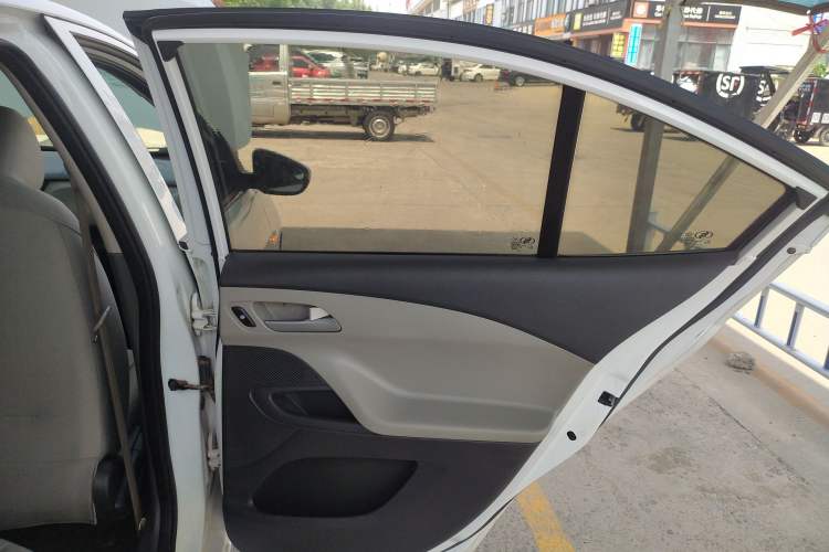 Used Chevrolet Sail 2015 Sail 3 1.3L Manual Ideal Edition
