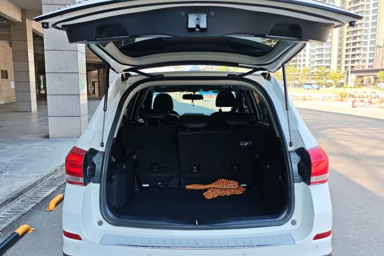 Used Haval H6 2017 Blue Label Sport Edition 1.5T Manual Two-Wheel Drive Elite Model
