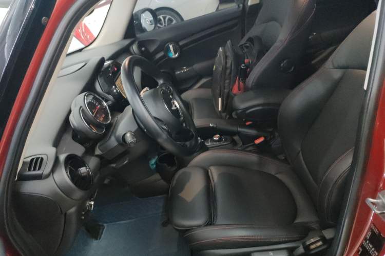 Used  MINI 2016 1.5T COOPER Five-Door Edition