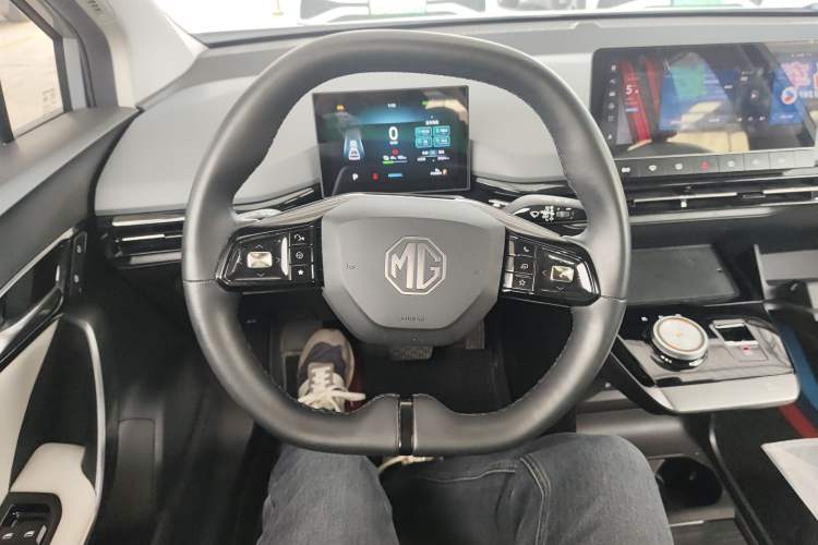 Used MG 4 EV 2022 520 km Flagship Edition
