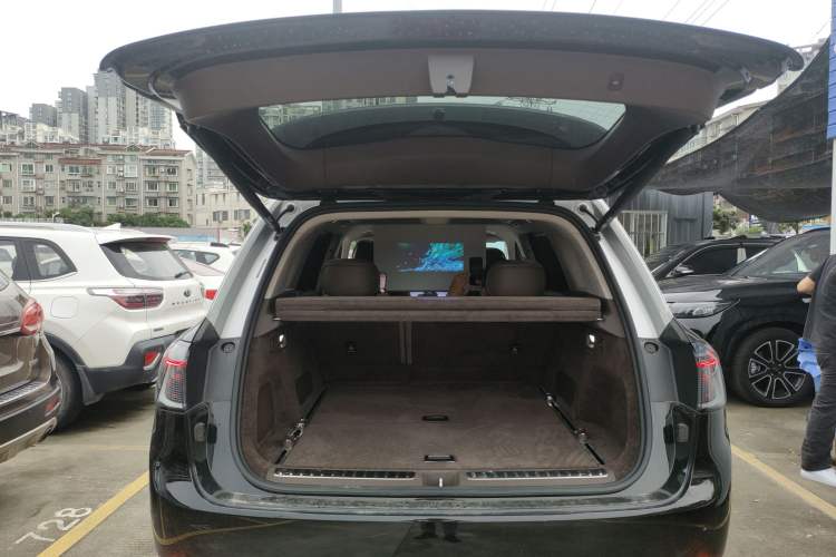 Used Hima AITO M9 2024 Range-Extended Ultra Version 52 kWh 5-Seater Model
