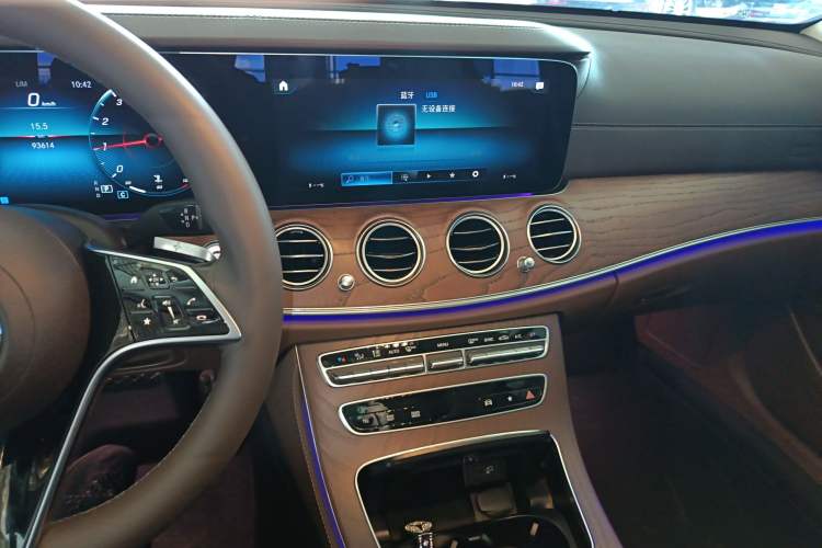 Used Mercedes-Benz E-Class 2021 Restyled E 300 L Luxury Edition
